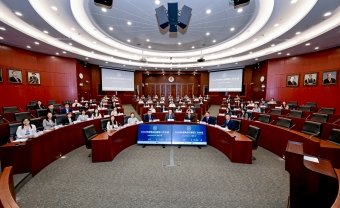 本次活动以“十载同心