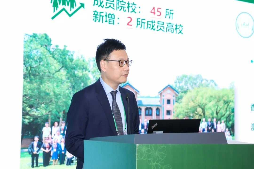 中央人民政府驻澳门特别行政区联络办公